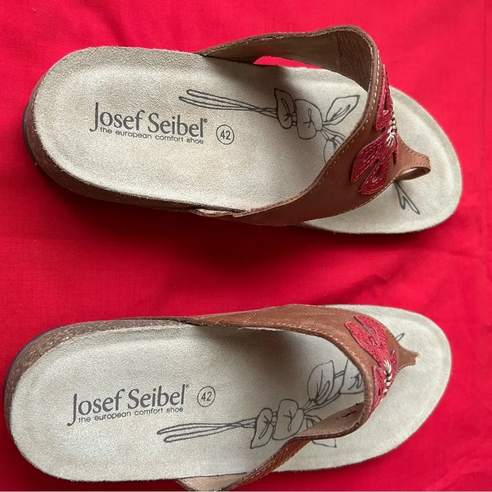 Josef Seibel Brown and Red Floral Sandals - Picture 7 of 7